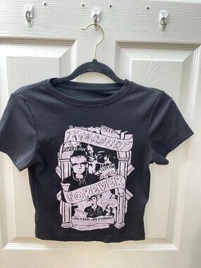 Black Graphic Crop T-Shirt Women Size [S] Vintage Style Printed Tee